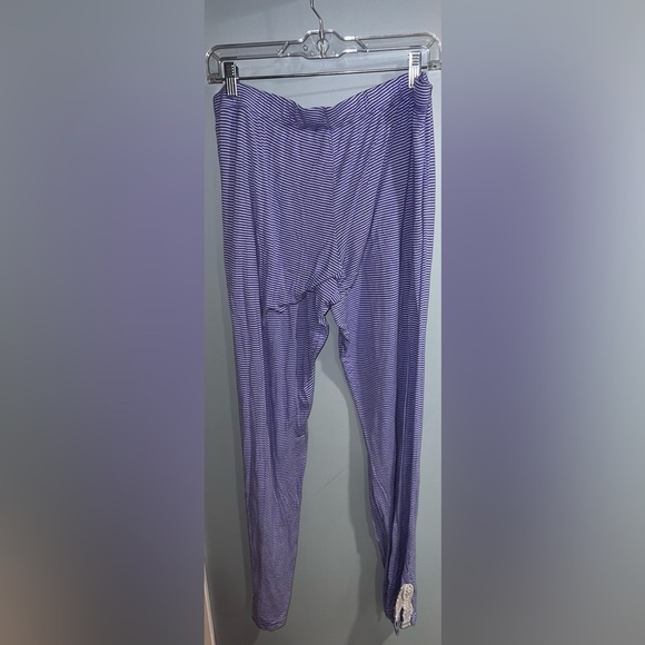 Blue and white striped pajama pants - Picture 2 of 6